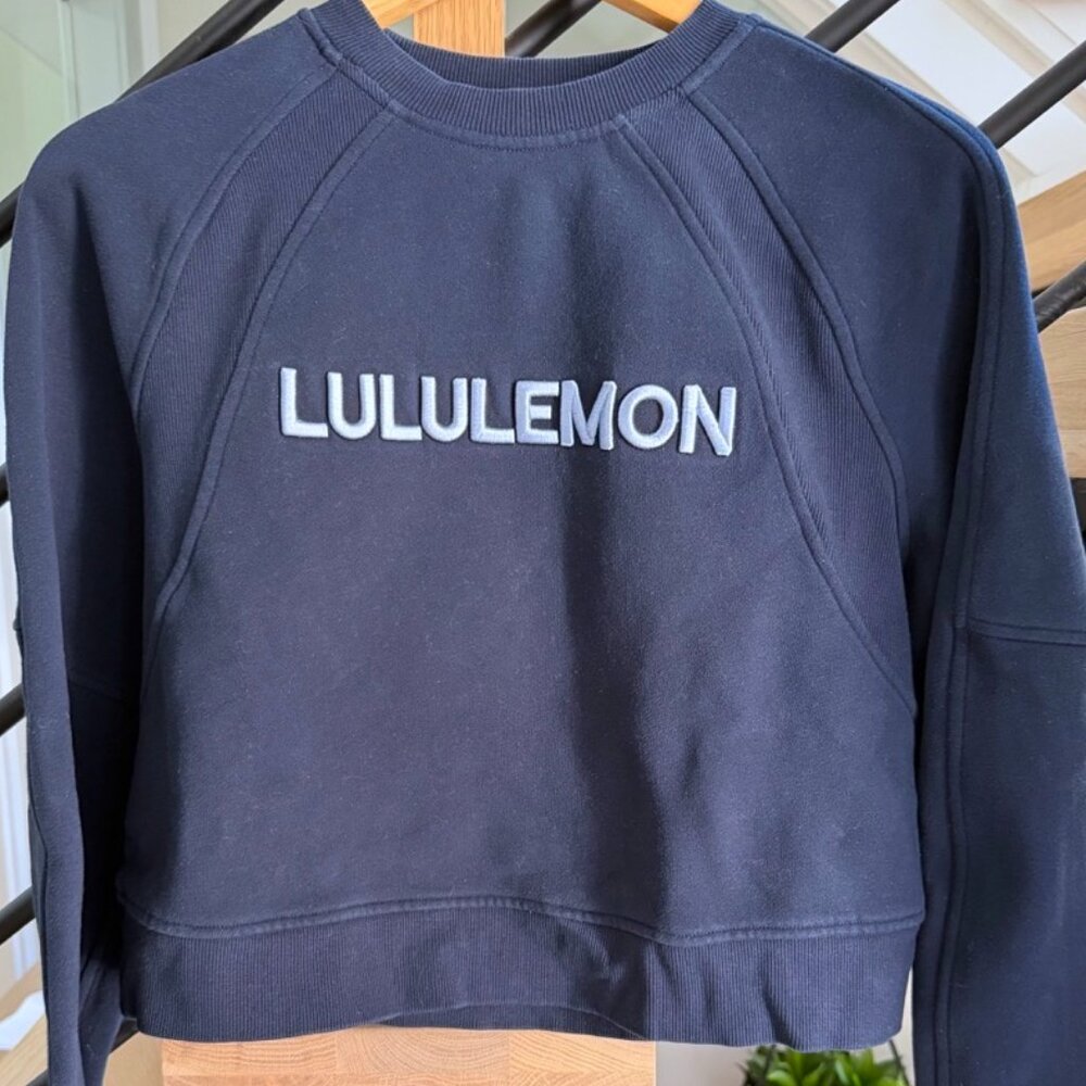lululemon navy lettermark crewneck sweatshirt